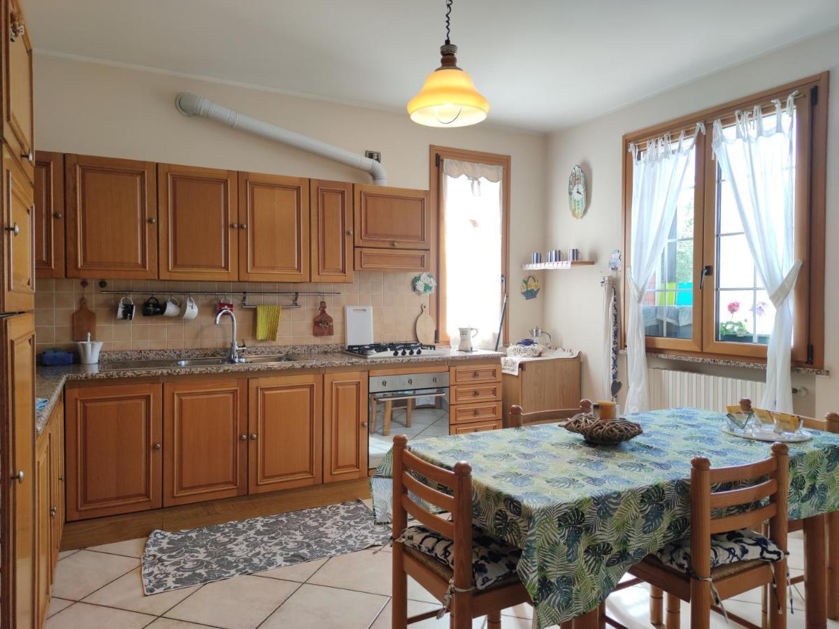 Relax In Collina A Due Passi Dal Mare Apartment Torriana Exterior photo